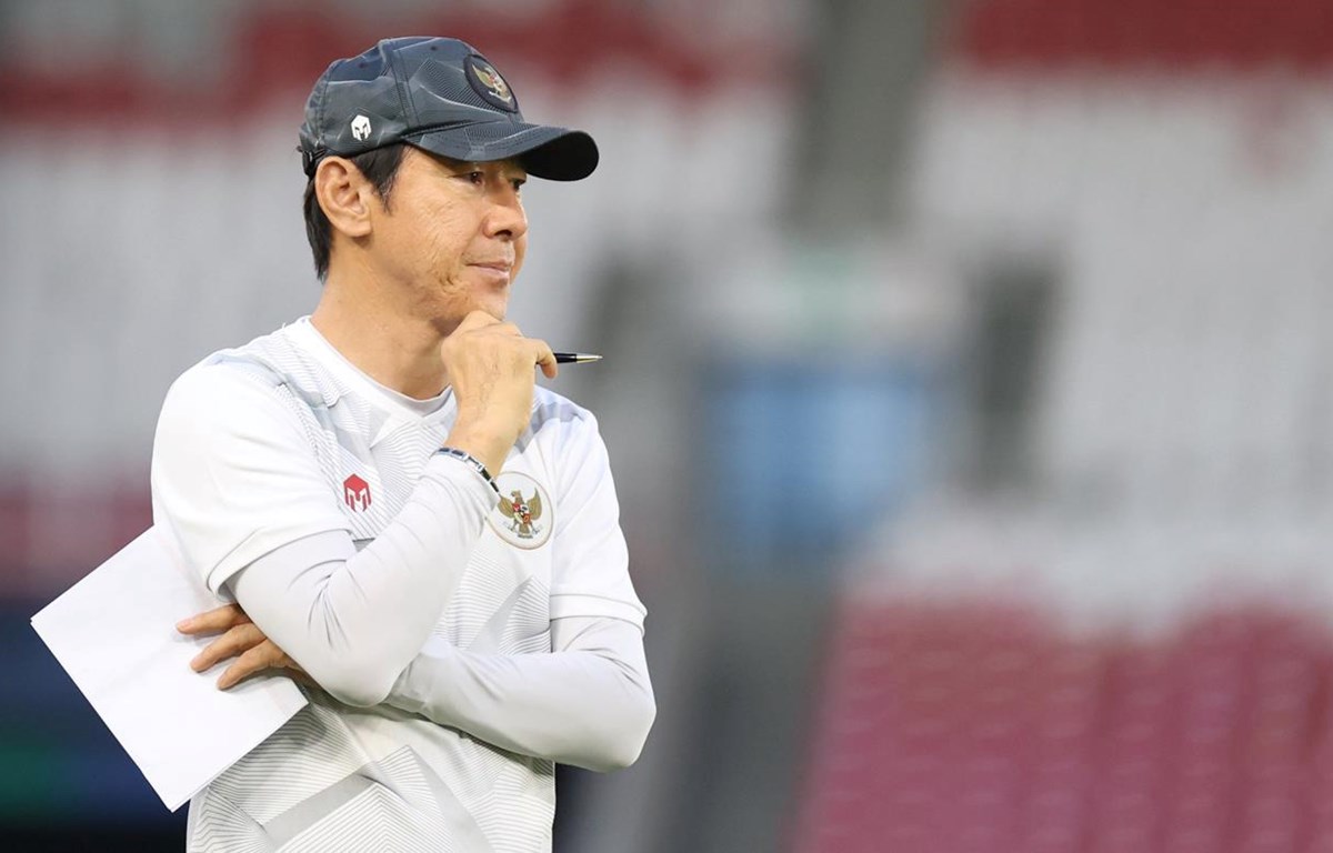 bao-indo-khuyen-hlv-shin-nen-hoc-theo-hlv-park-mo-hoc-vien-giup-ich-cho-bong-da-xu-van-dao