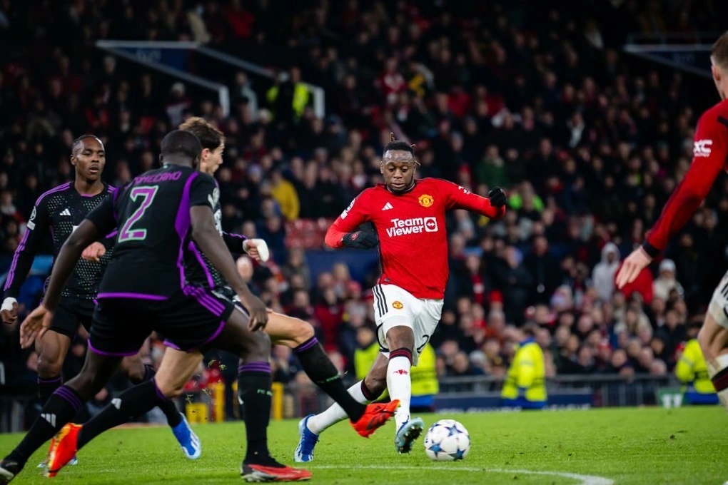 hlv-ten-hag-bi-chi-trich-tham-te-vi-khong-su-dung-ngoi-sao-nay-truoc-bayern