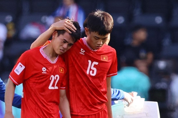 bao-han-quoc-thieu-hlv-park-dt-viet-nam-nam-trong-nhom-yeu-nhat-chau-a