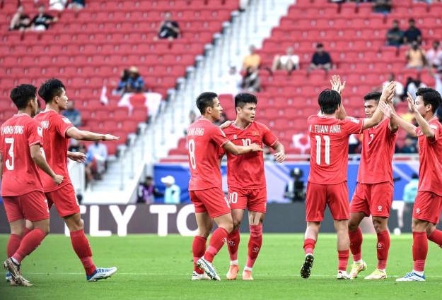 blv-quang-huy-bong-da-dna-van-la-vung-trung-dtvn-co-thua-cung-khong-lo-thua-kem-ban-be