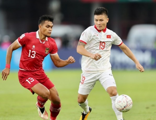 cau-thu-indonesia-to-afc-thien-vi-dt-viet-nam-afc-choi-the-khong-dep