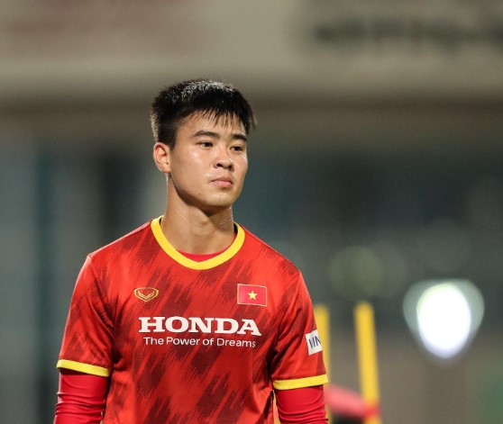 vi-sao-trung-ve-giau-kinh-nghiem-nhu-duy-manh-lai-phai-du-bi-cho-thanh-binh