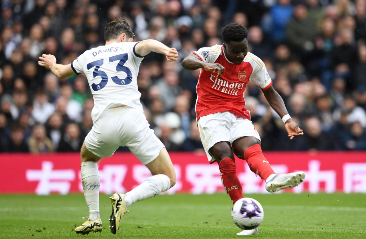 tottenham-vs-arsenal-2000-28-04-154960.jpg