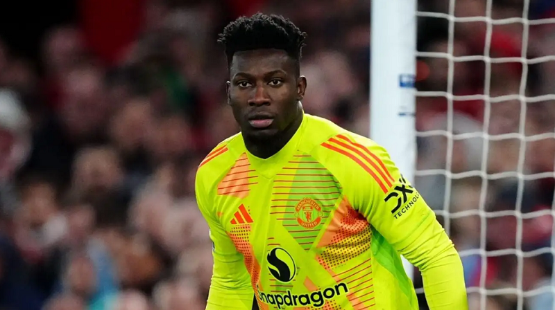 cay-hai-mu-thoi-nhan-tung-suyt-gia-nhap-arsenal