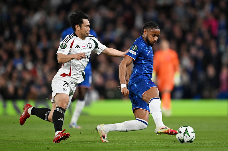 stamford-bridge-khi-diem-tua-tro-thanh-noi-am-anh-tam-ly