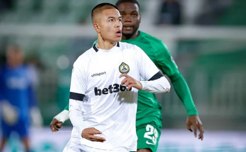 ngoi-sao-viet-kieu-thang-hoa-o-chau-au-hlv-kim-sang-sik-can-nhac-trieu-tap-len-tuyen-viet