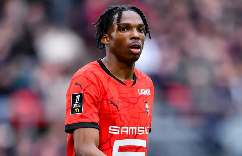 arsenal-de-mat-toi-hau-due-kolasinac