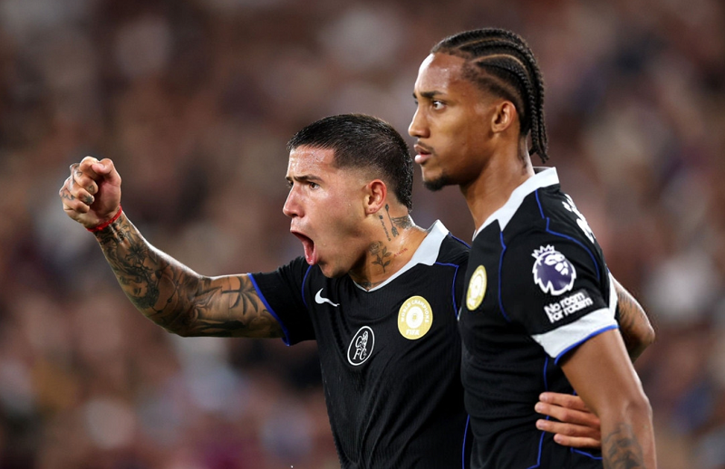 thang-hoa-2-tran-lien-tiep-chelsea-co-the-mo-ve-chuc